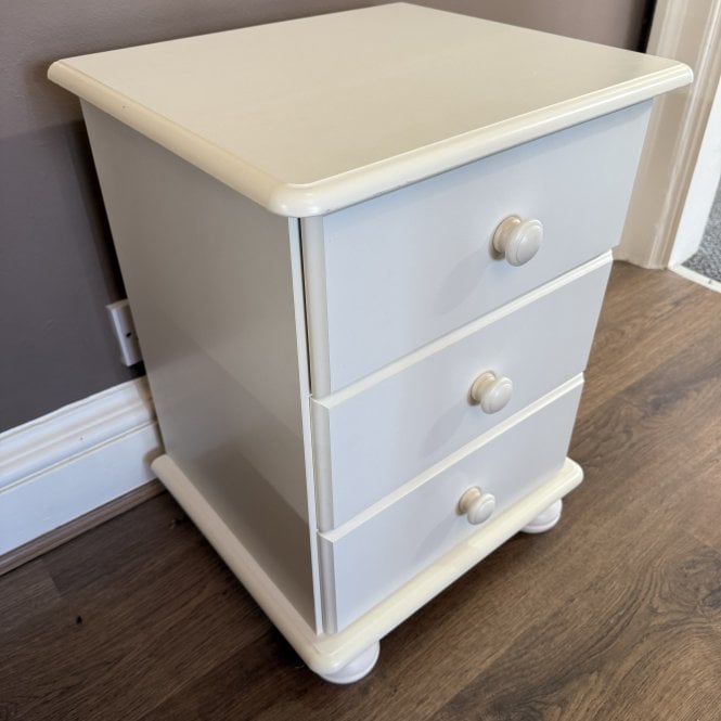 3 Drawer Snowdon Bedside White Cabinet
